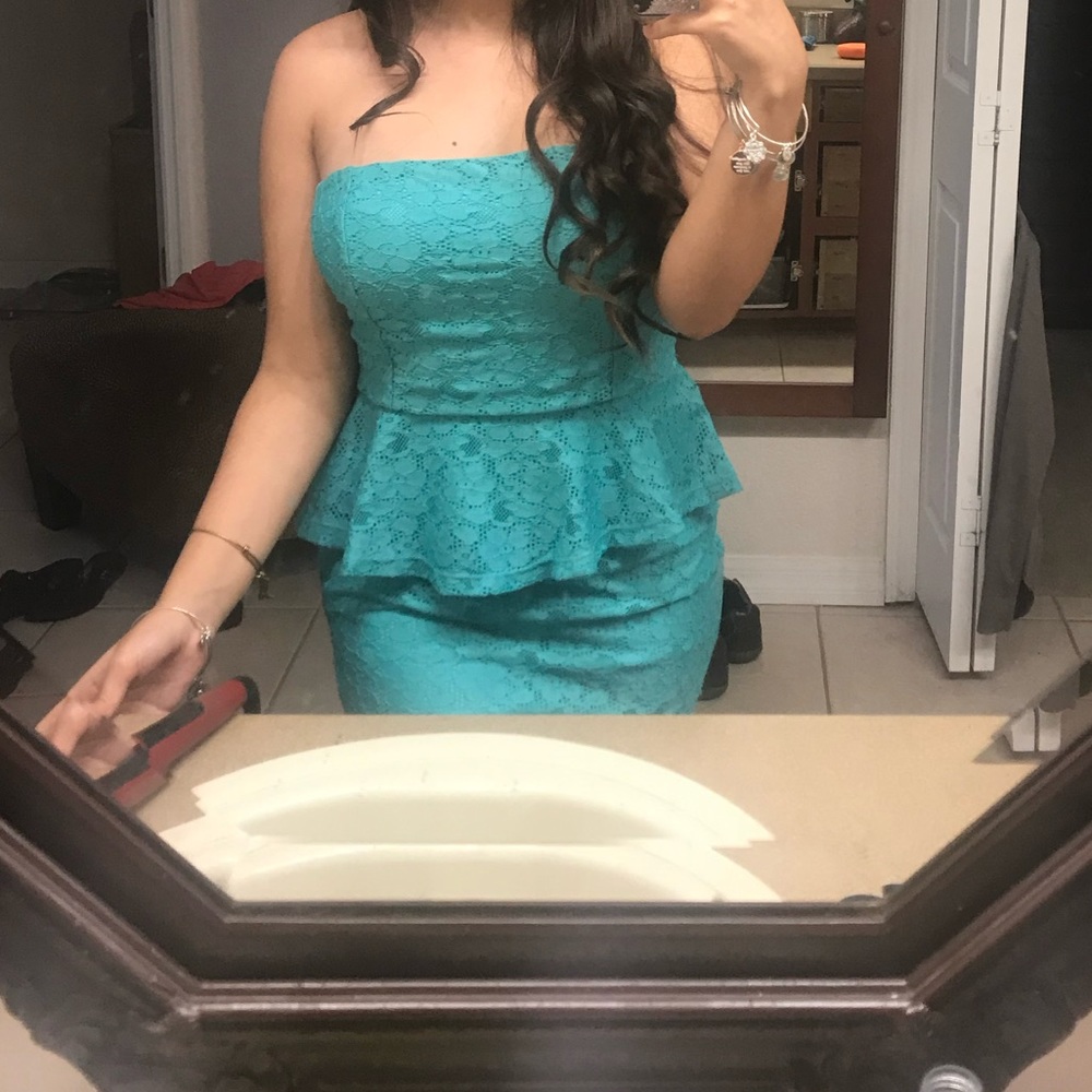 Mini Dress - Picture 4 of 4